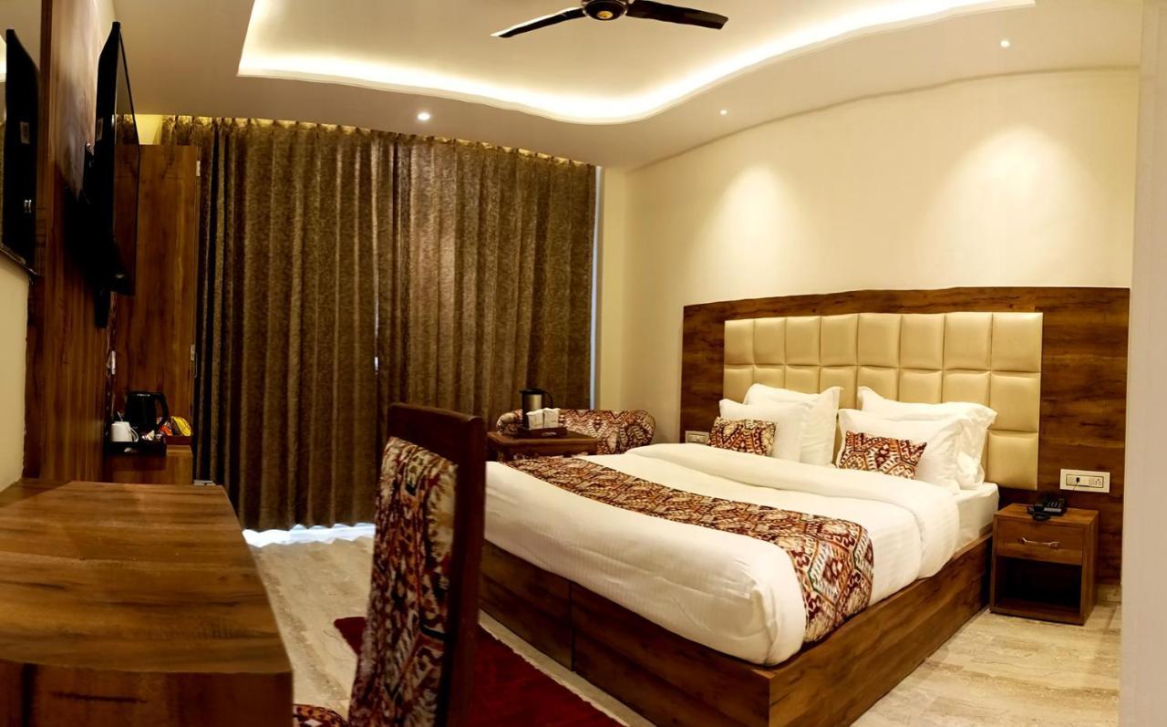 Hotel Classic Hills Dharamshala Exterior foto